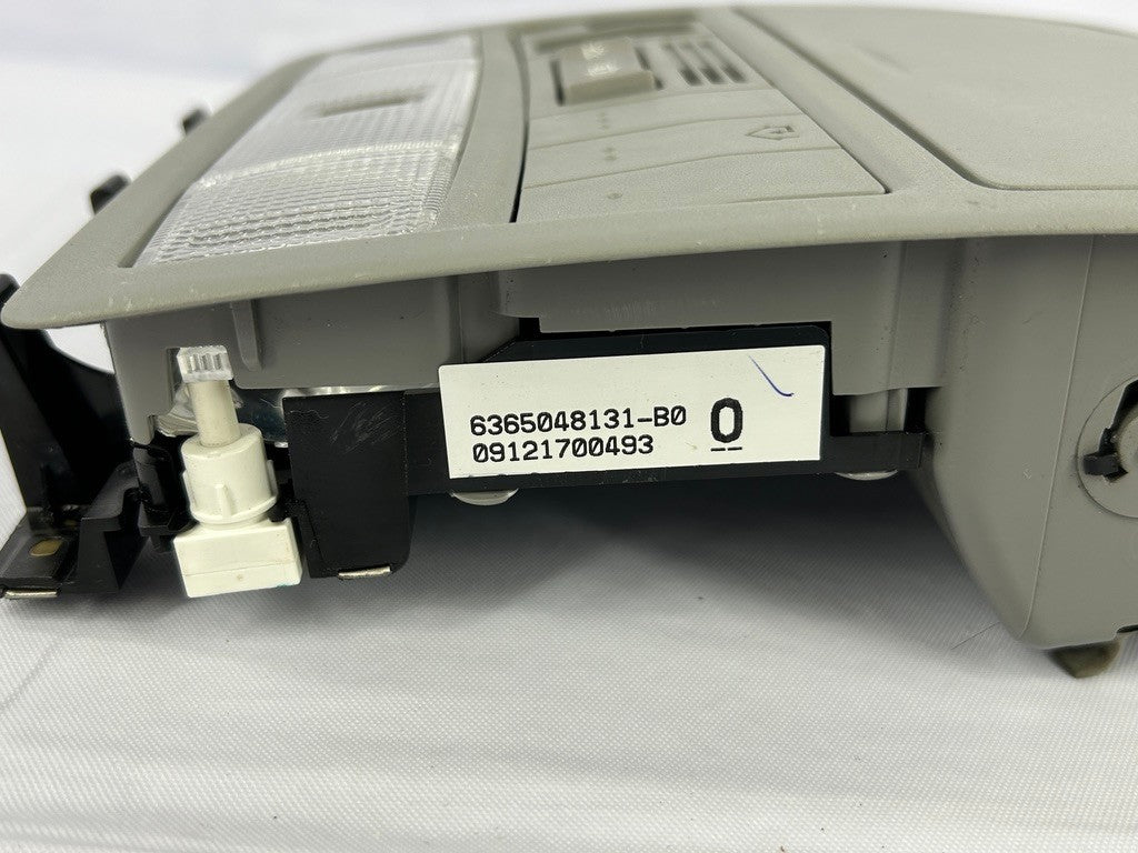 2008-2011 Toyota HighLander Sunroof  HomeLink Overhead Console 6365048131-B0
