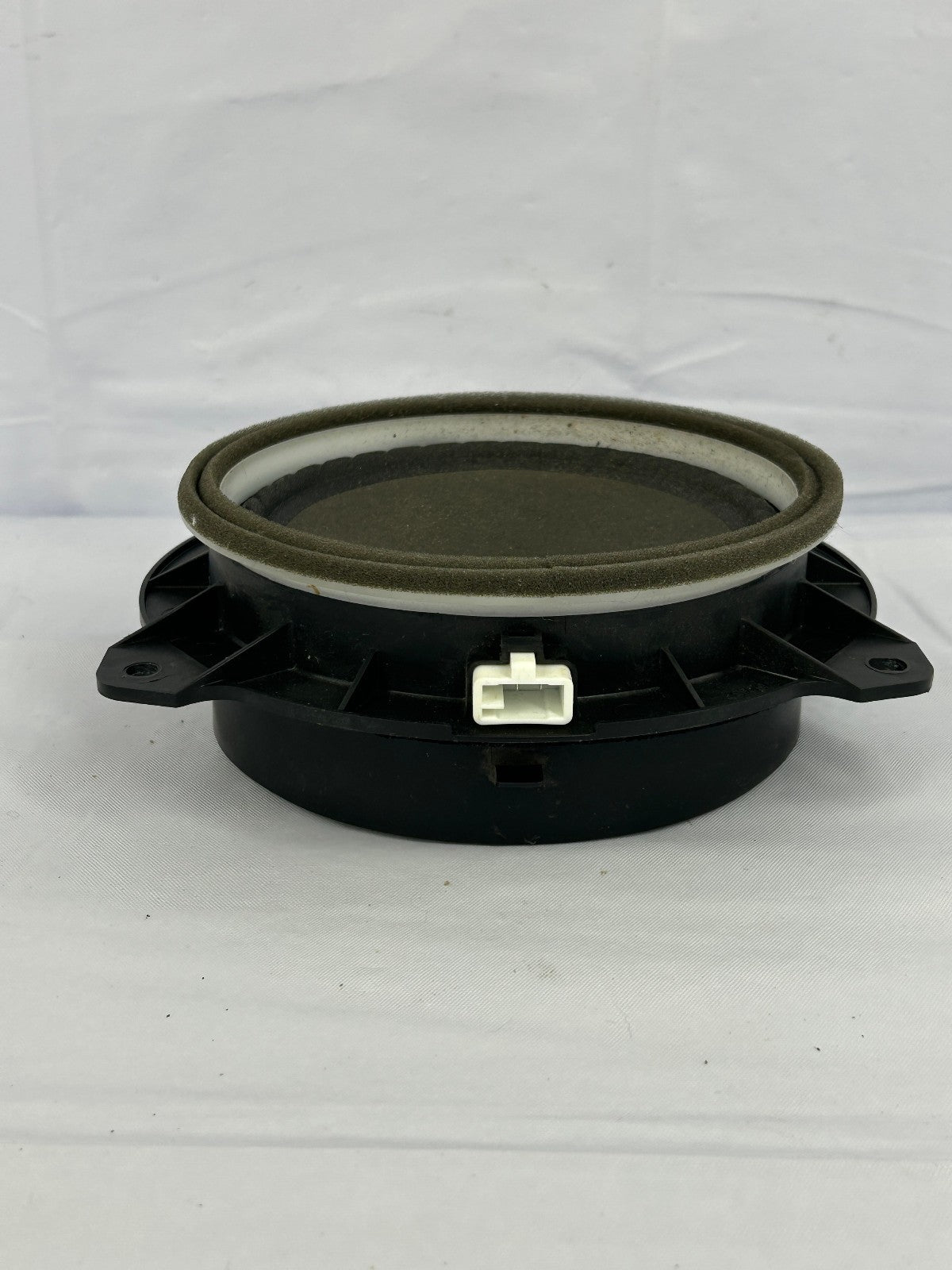 2008-2013 Toyota Highlander Left Rear Speaker 88160-AC290 OEM