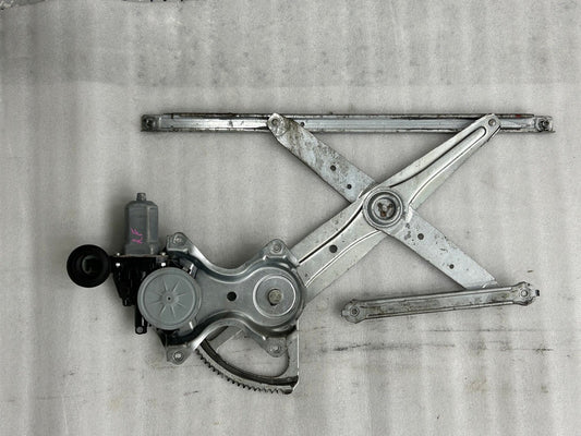 2008-2013 Toyota Highlander Window Regulator and Motor Right Front OEM