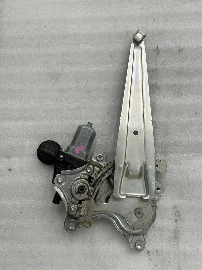 2008-2013 Toyota Highlander Window Regulator and Motor Right Rear OEM