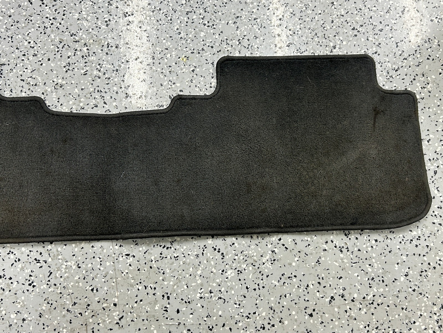 2008-2011 Toyota Highlander 2nd Row Floor Mat Carpet Black OEM