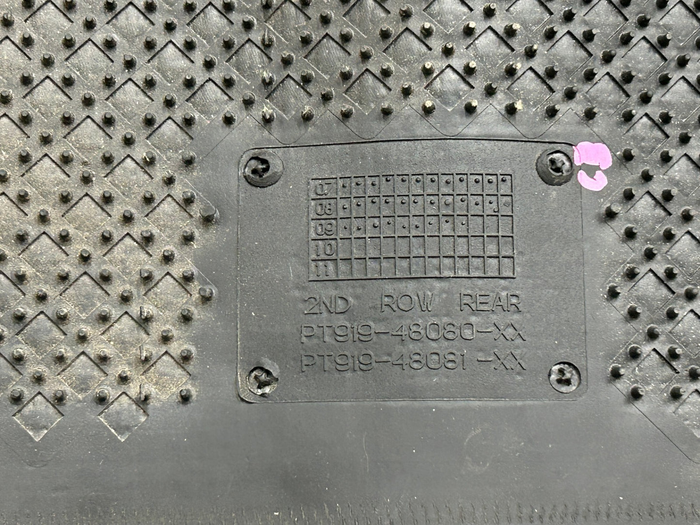 2008-2011 Toyota Highlander 2nd Row Floor Mat Carpet Black OEM
