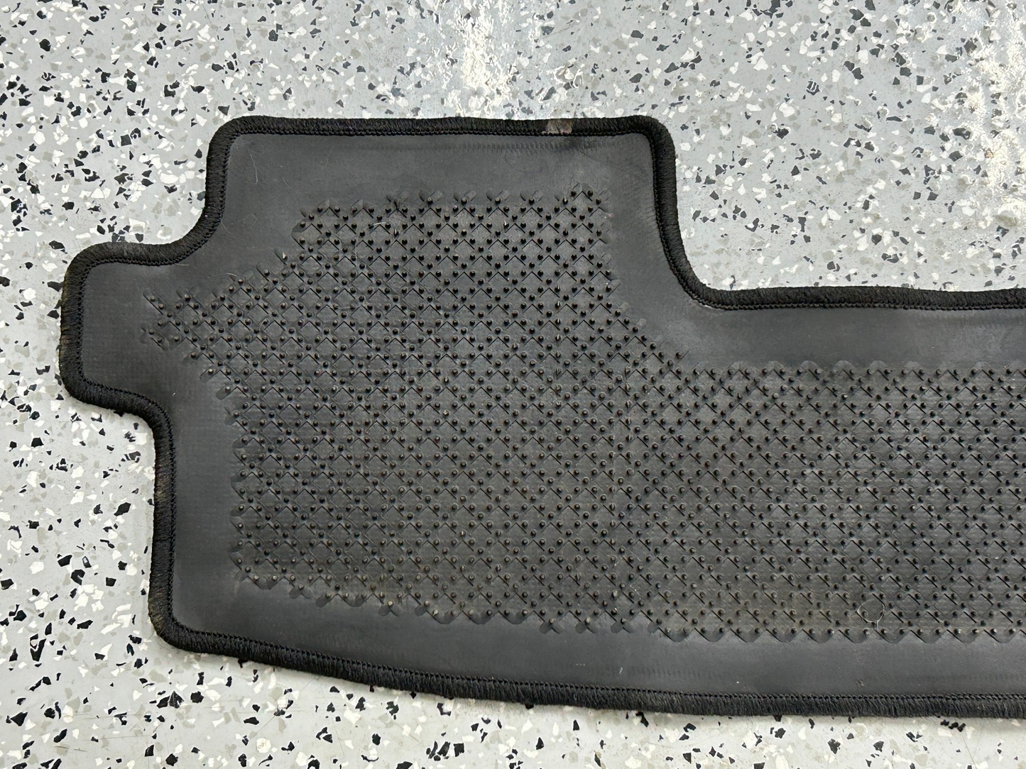 2008-2011 Toyota Highlander 3rd Row Floor Mat Carpet Black OEM
