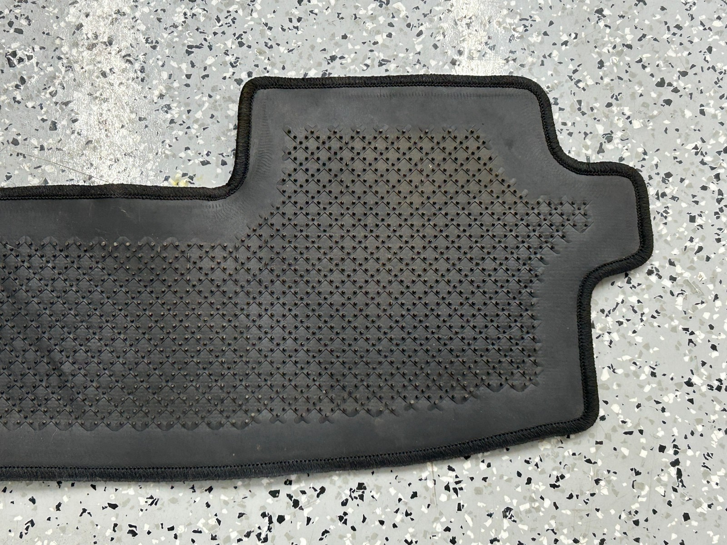 2008-2011 Toyota Highlander 3rd Row Floor Mat Carpet Black OEM