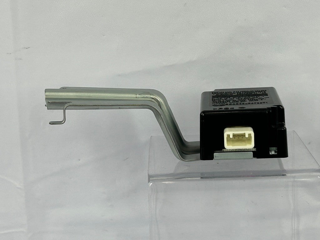 2010-2012 Toyota Highlander Tire Pressure Monitor Receiver  OEM 897600E030
