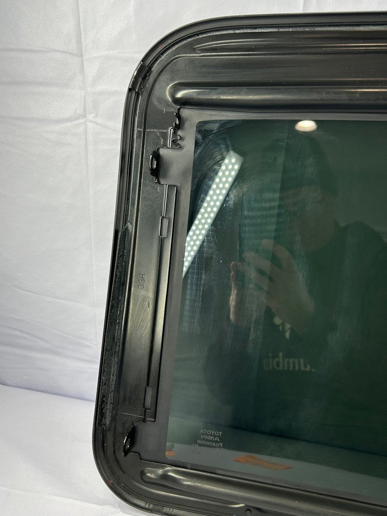 2004-2013 Toyota Highlander Sun Roof Sunroof Window Glass Factory 63201-0E030