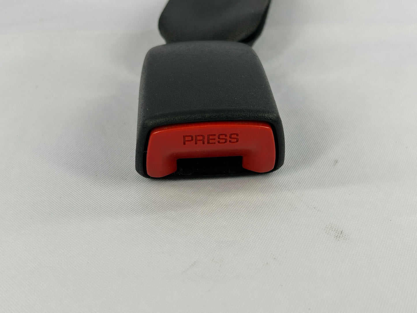 2010-2013 Toyota Highlander 3rd Row Seat Belt Buckle Receiver OEM