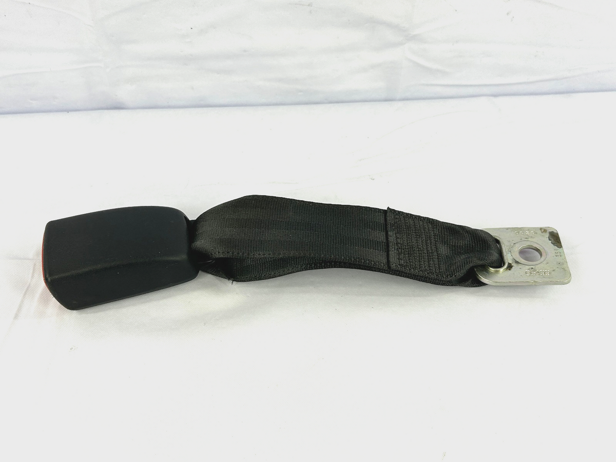 2010-2013 Toyota Highlander 3rd Row Seat Belt Buckle Receiver OEM 73580-0E020-C0