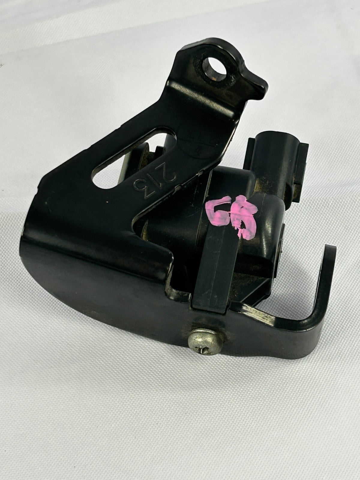 2008-2013 Toyota Highlander Vacuum Valve 90910-12276 OEM