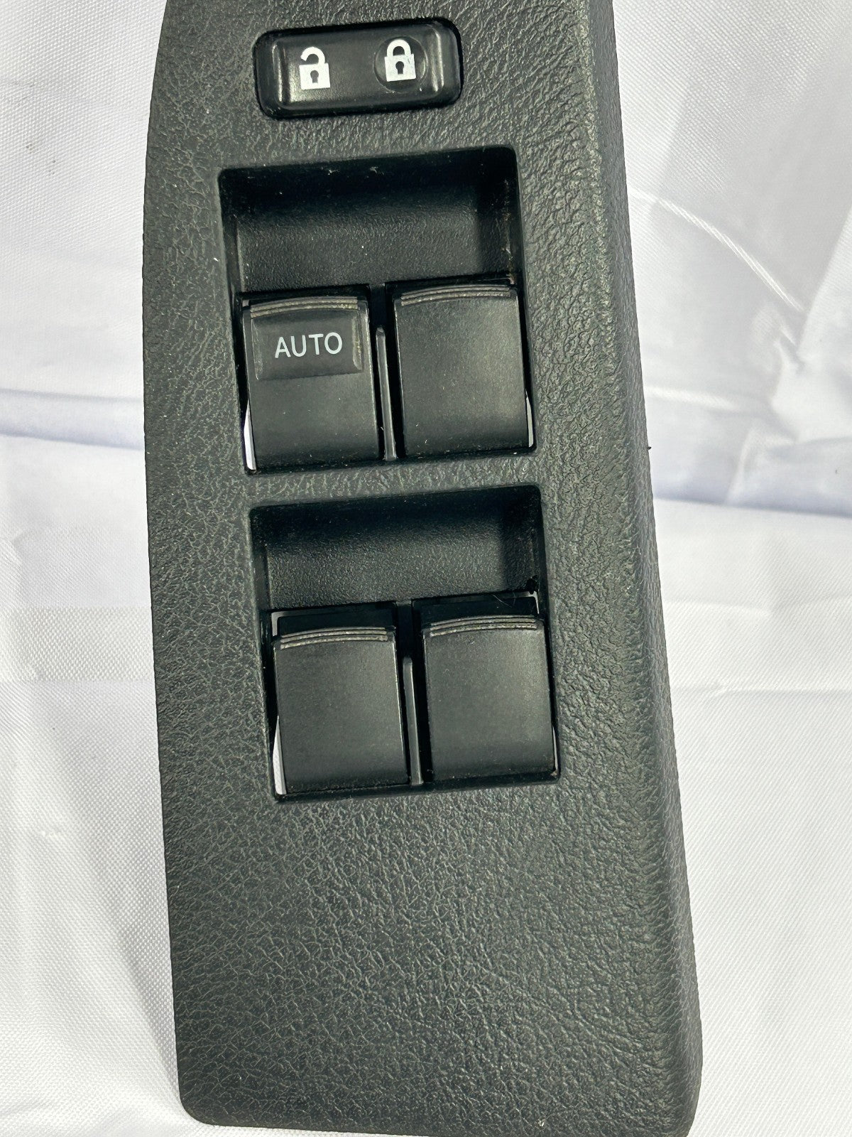 2008-2013 Toyota Highlander Left Front Window Master Switch & Bezel OEM