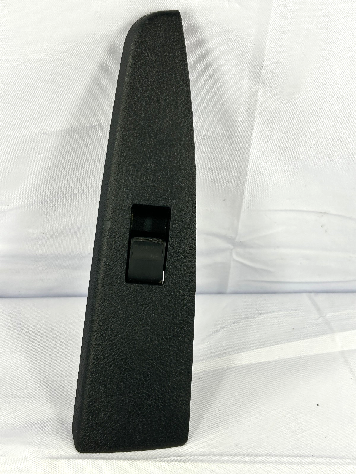 2008-2013 Toyota Highlander Right Rear Door Window Switch & Bezel OEM