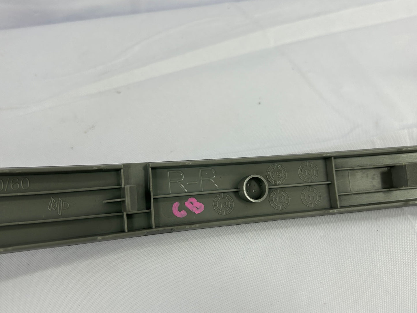 2008-2013 Toyota Highlander Rear Right Door Panel Handle Cover 74645-0E050 OEM