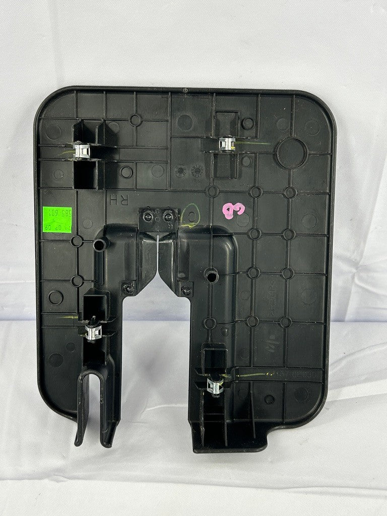 2008-2013 Highlander Rear Seat Track Cover Passenger 72157-0E030