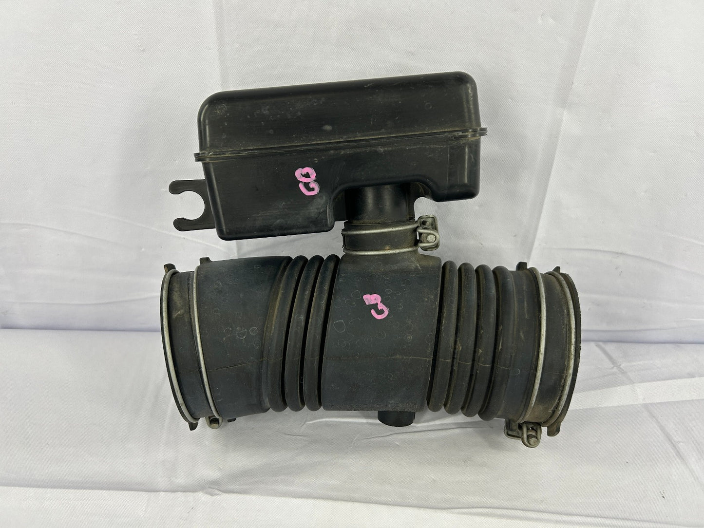 2008-2013 Toyota Highlander Air Intake Hose and Resonator 3.6L OEM