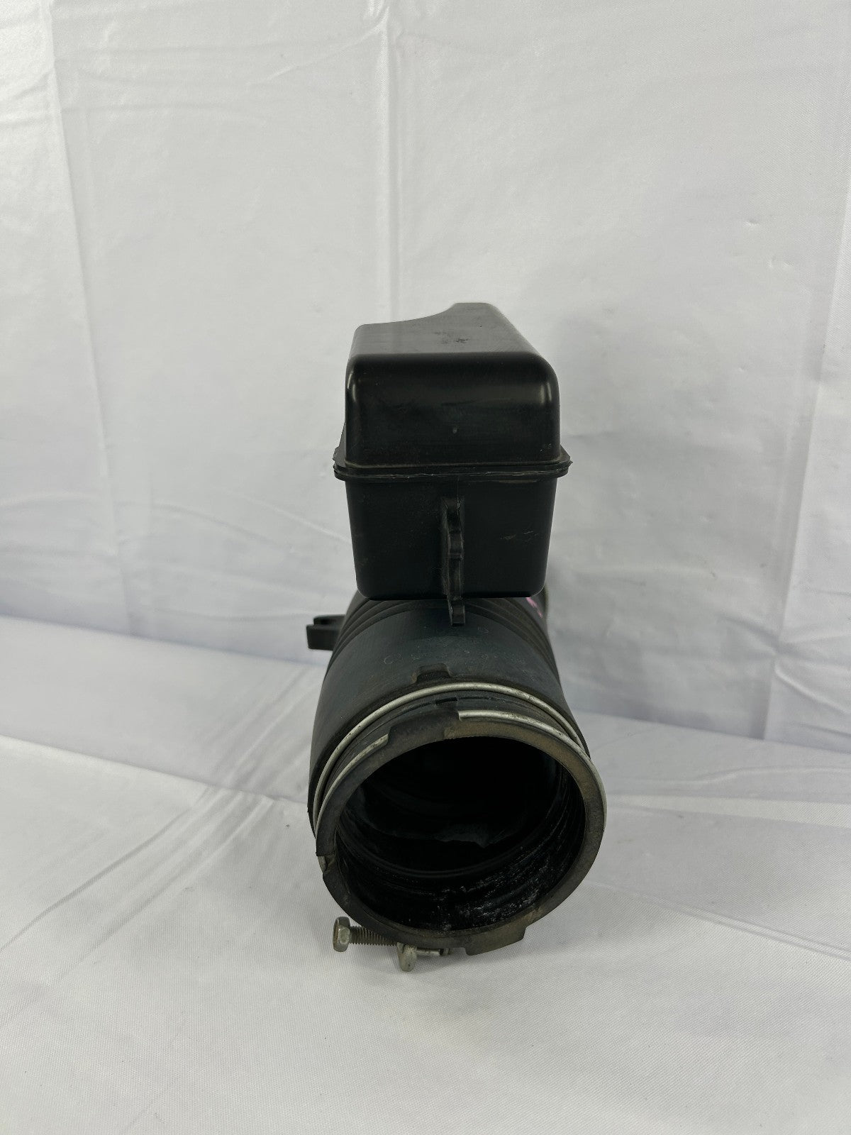 2008-2013 Toyota Highlander Air Intake Hose and Resonator 3.6L OEM