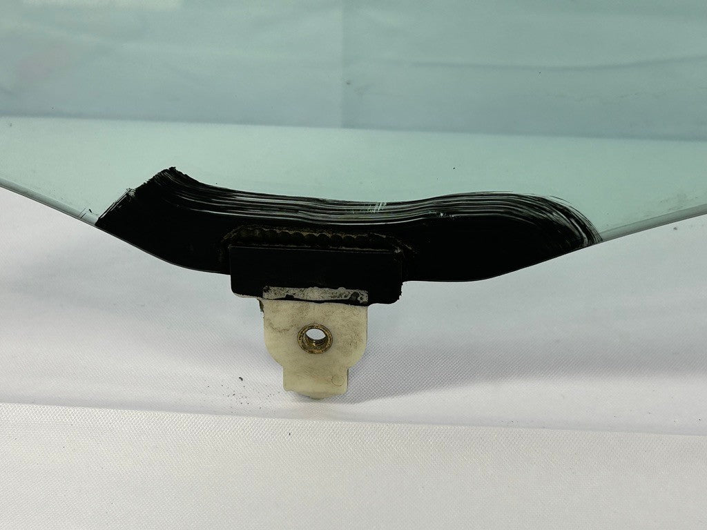 2000-2006 Toyota Tundra Left Front Window Door Glass OEM 68102-0C010