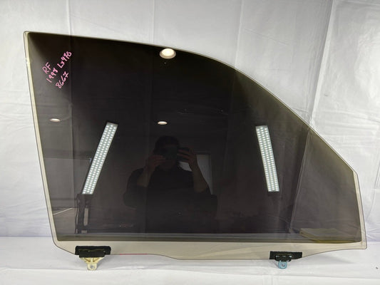 1998-2000 Lexus LX470 Right Front Door Window Glass OEM 68101-60241
