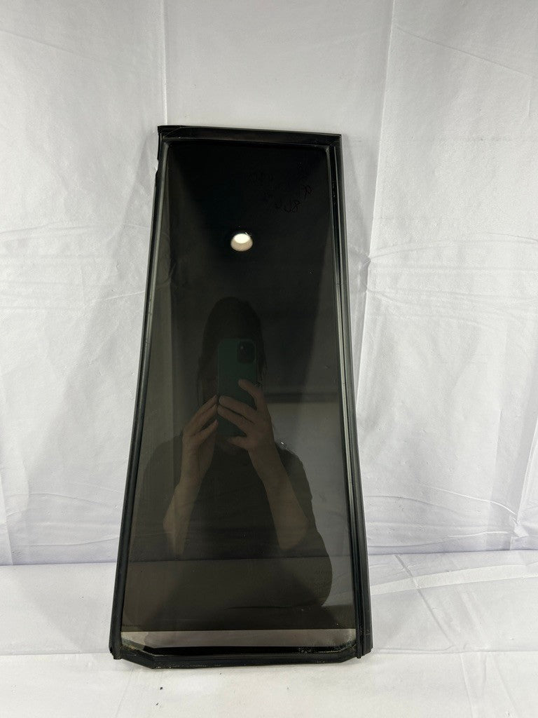 1998-2000 Lexus LX470 Door Window Fixed Vent Glass Rear Right OEM