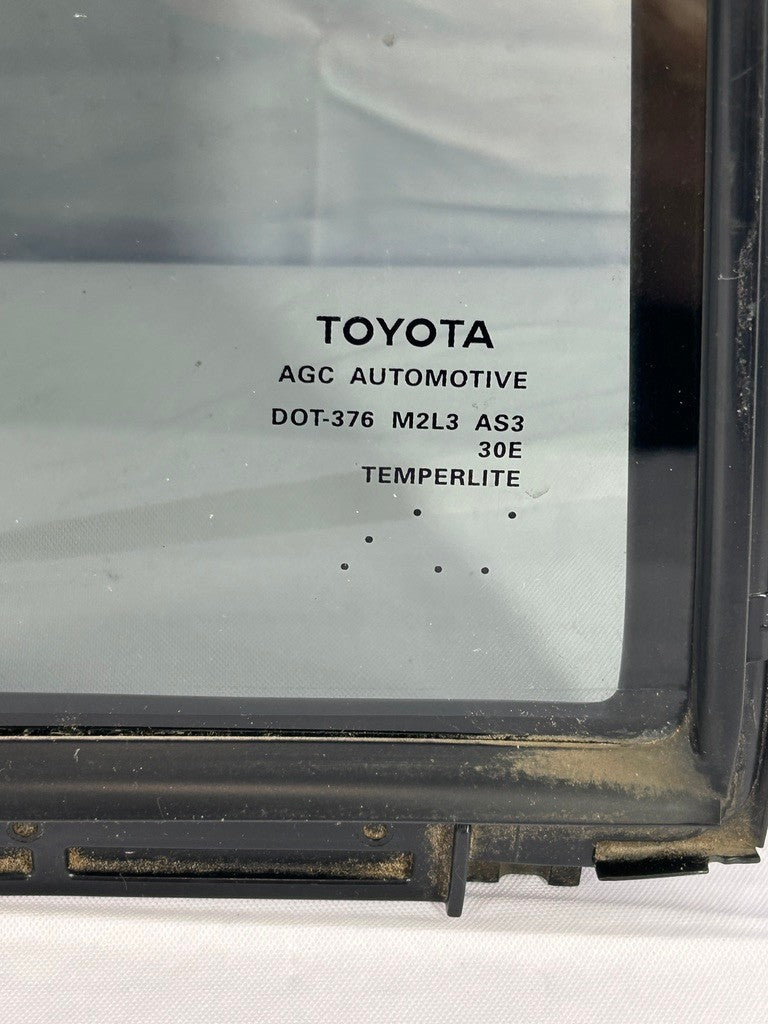 2008-2013 Toyota Highlander Vent Glass Driver Left Rear Door OEM
