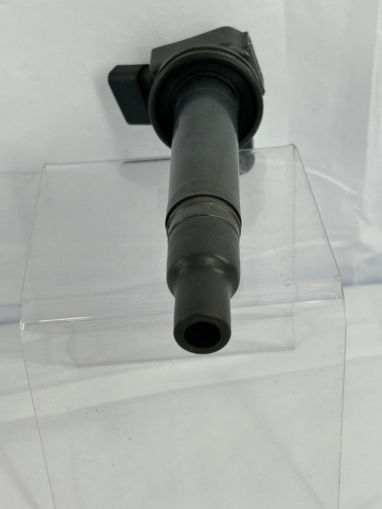 2004-2006 Toyota Tundra Ignition Coil Igniter 4.7L 90080-19027 OEM
