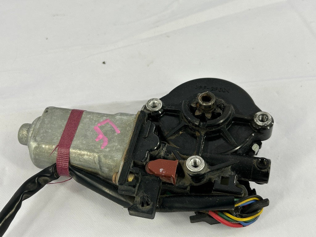 2004-2006 Toyota Tundra Left Front Window Motor 8572034030 OEM