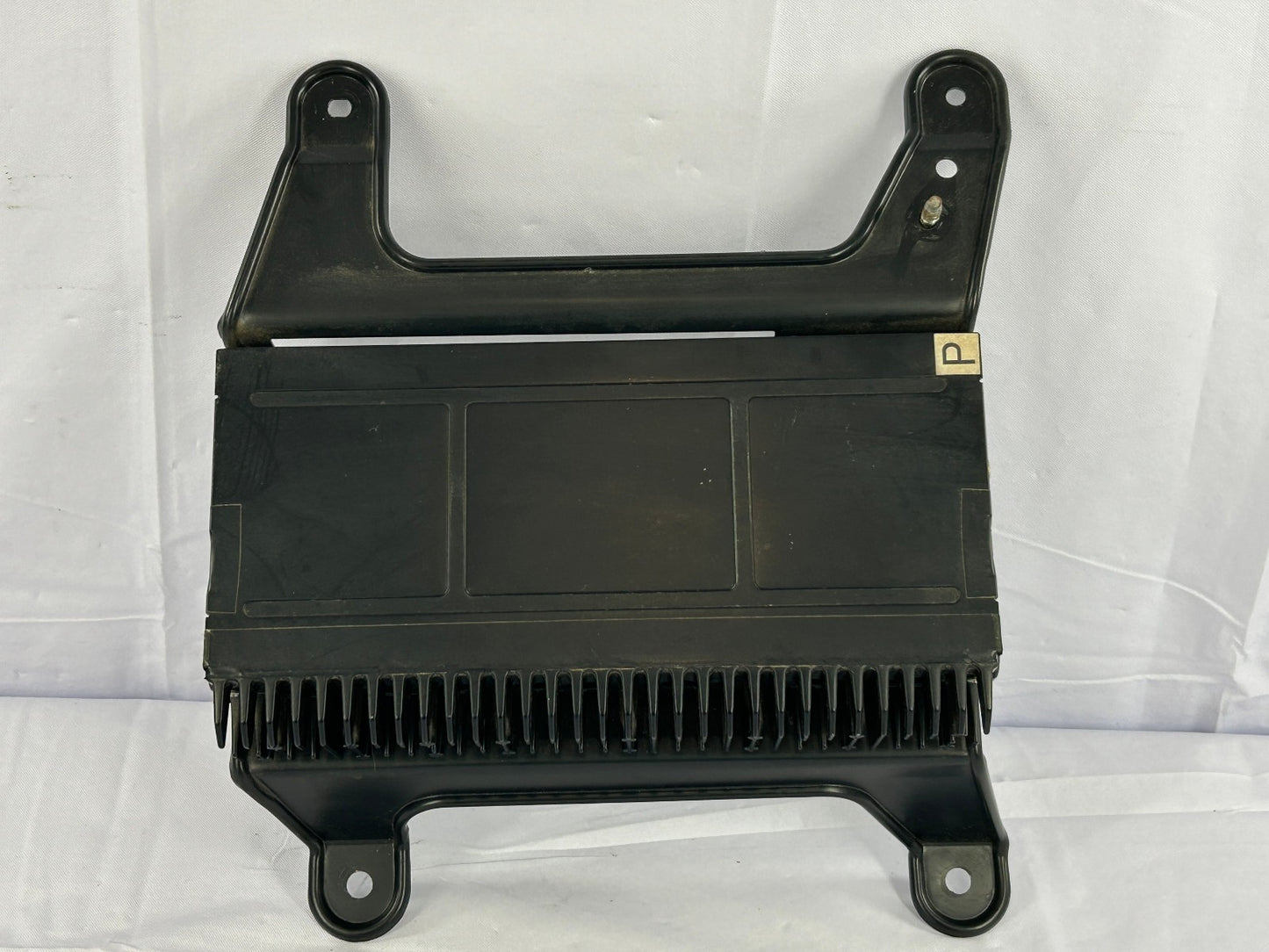 1998-2001 Lexus LX470 Pioneer AMP Amplifier 86280-60160 OEM