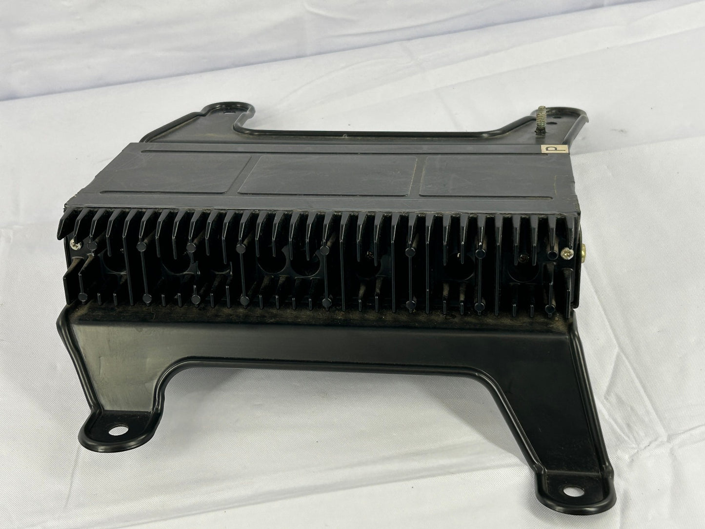 1998-2001 Lexus LX470 Pioneer AMP Amplifier 86280-60160 OEM
