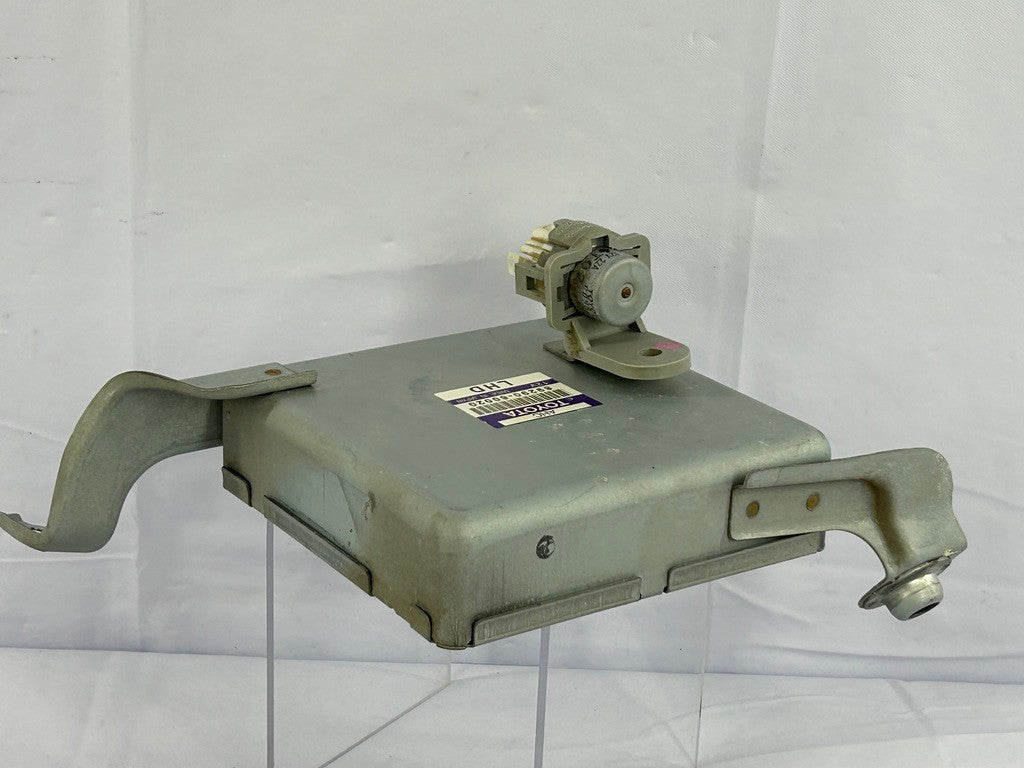 1998-02 Lexus LX470 AHC Adjustable Height Control Suspension Module 89290-60020