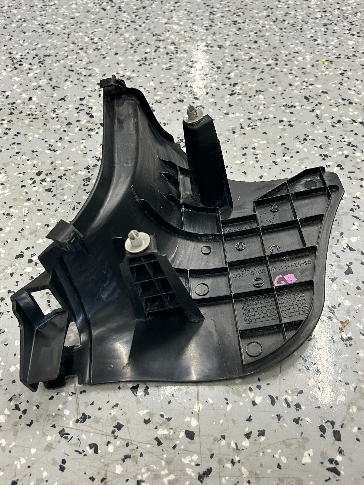 2009-2011 Honda Pilot Right Cowl Black 83111-SZA-A01 Trim OEM