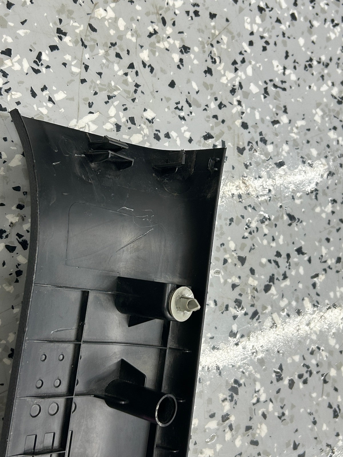 2009-2015 Honda Pilot Right Front Scuff Plate Garnish Trim OEM