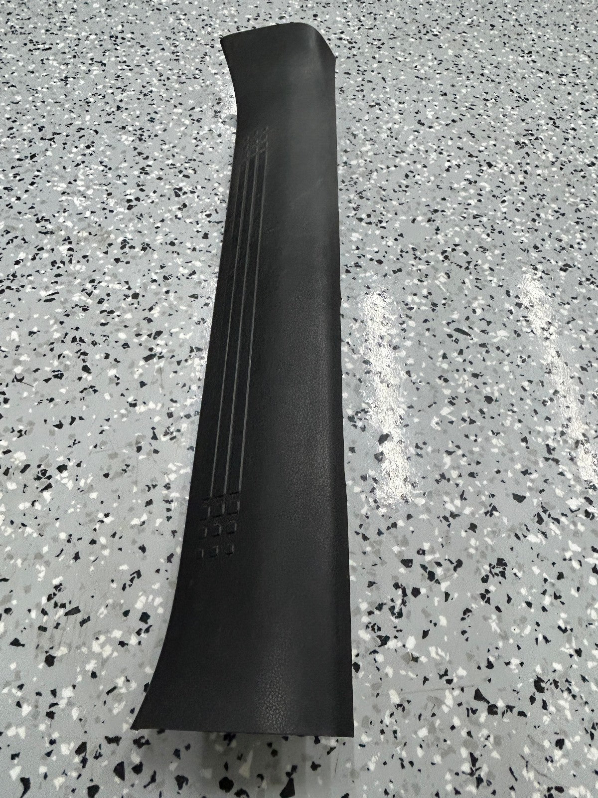 2009-2015 Honda Pilot Left Front Scuff Plate Garnish Trim OEM