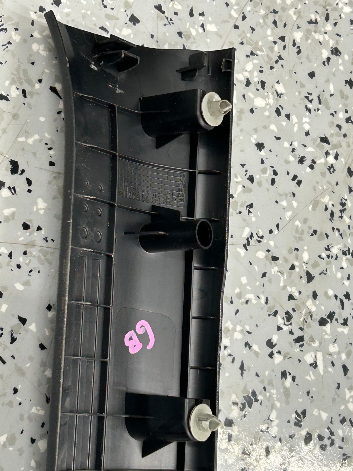 2009-2015 Honda Pilot Left Front Scuff Plate Garnish Trim OEM