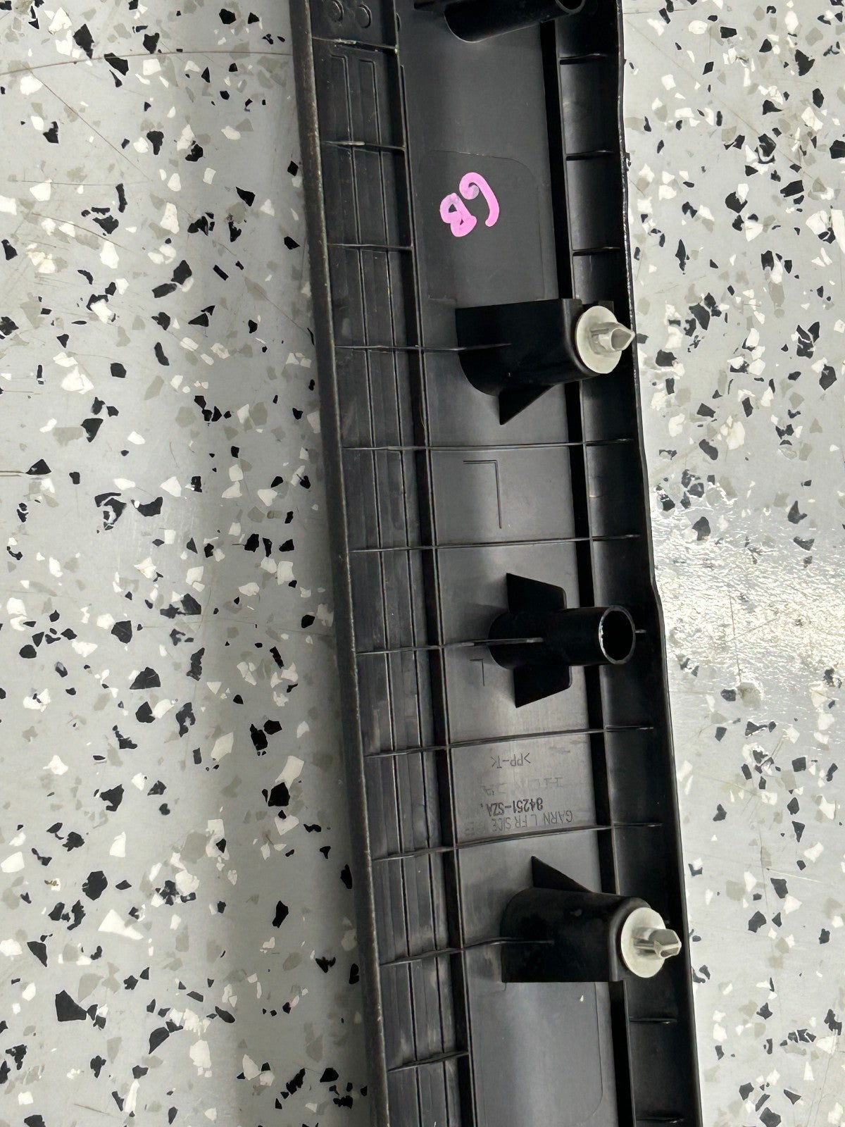 2009-2015 Honda Pilot Left Front Scuff Plate Garnish Trim OEM