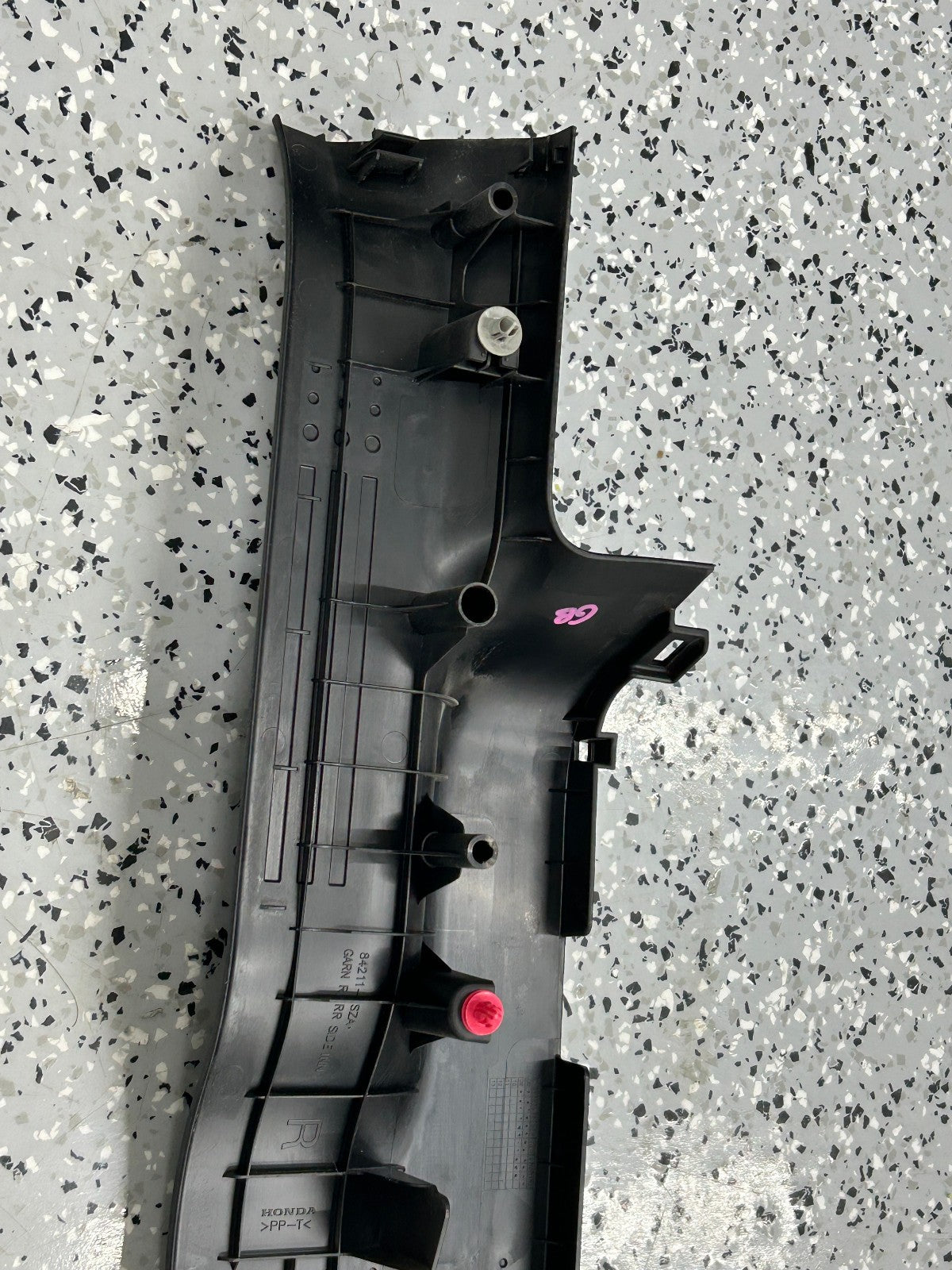 2009-2015 Honda Pilot Right Side Carpet Retainer Scuff Plate Garnish OEM