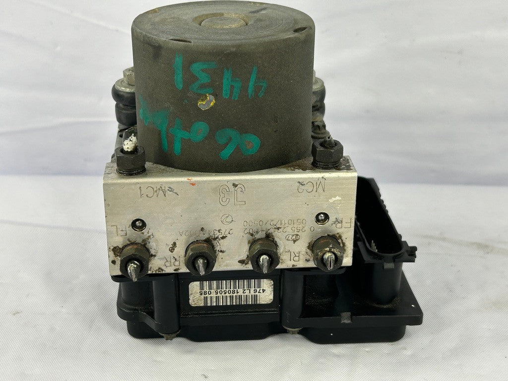 2005-2006 Subaru Outback ABS Pump Hydraulic Anti-Lock Brake Unit 27534AG02A OEM