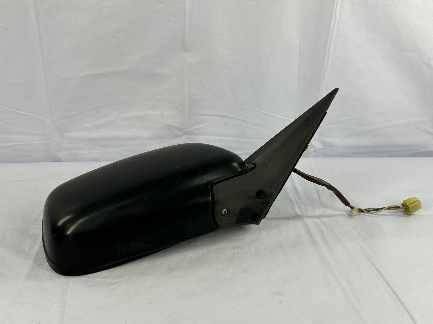 2000-2002 Subaru Outback Front Right Side View Mirror 4-WIRE Black OEM