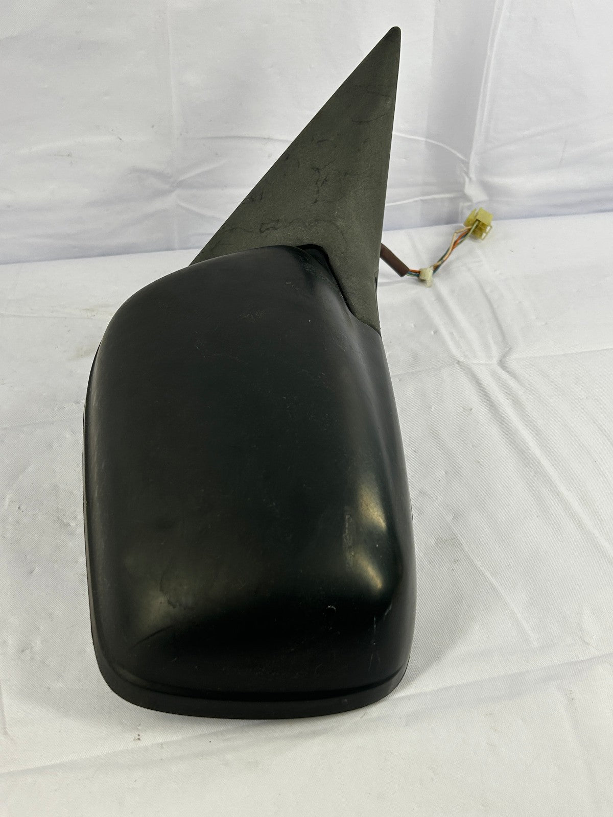 2000-2002 Subaru Outback Front Right Side View Mirror 4-WIRE Black OEM