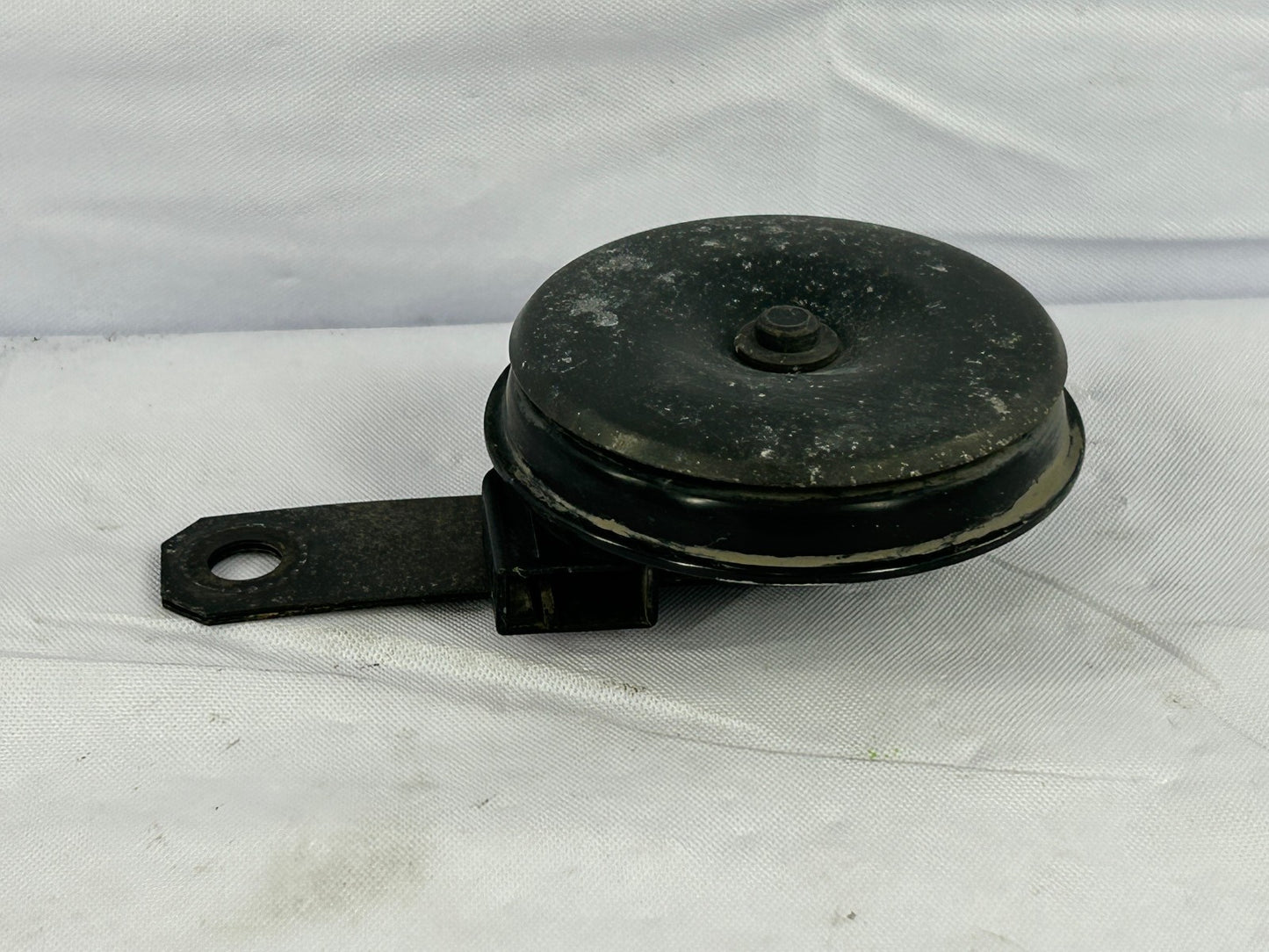 2000-2004 Subaru Legacy Outback High Note Horn 86012AE010 OEM