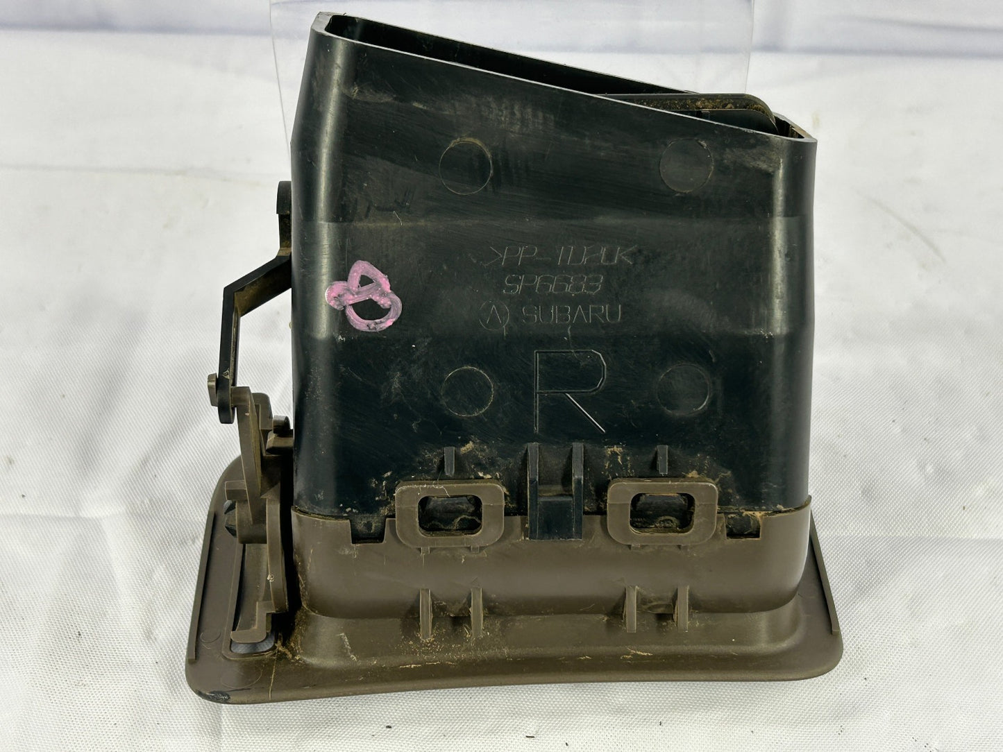 2000-2004 Subaru Outback Right Dash Vent HVAC AC Heater OEM