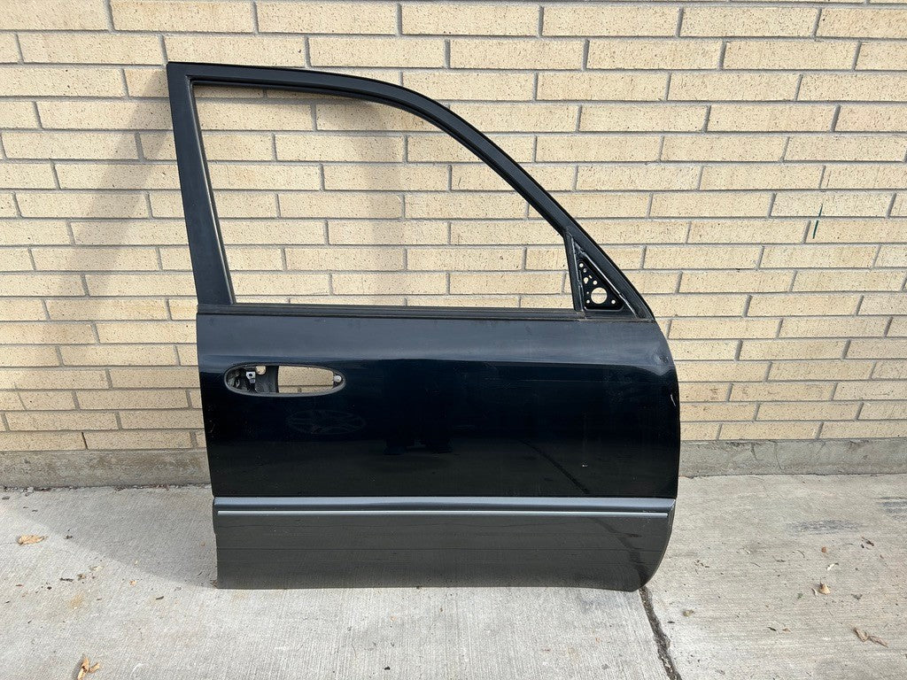 1999-2006 Lexus LX470 Door Shell Right Front Door Shell Black 6700260611