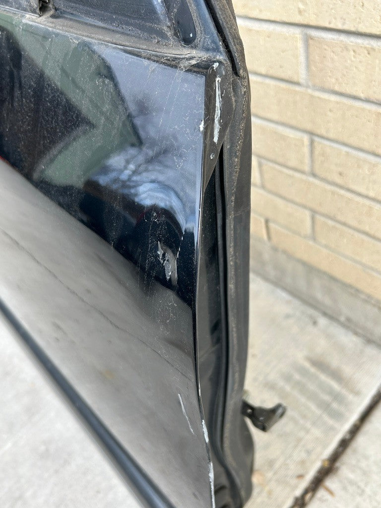 1999-2006 Lexus LX470 Door Shell Right Front Door Shell Black 6700260611