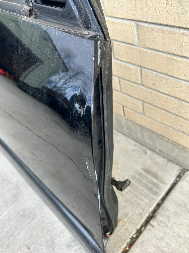1999-2006 Lexus LX470 Door Shell Right Front Door Shell Black 6700260611