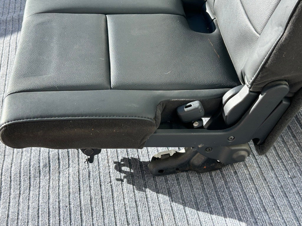 Honda Pilot 2009-2011 Touring Rear Third Row Left Seat Black Leather OEM