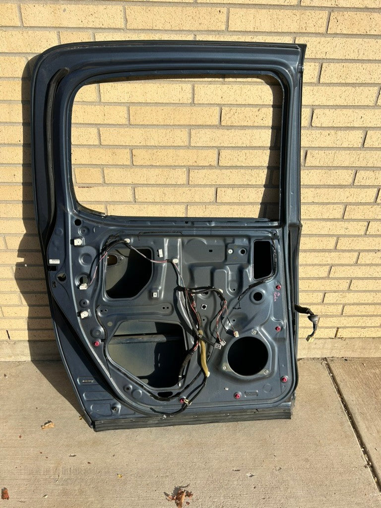 2004-2006 Toyota Tundra Crew Cab Left Rear Door Shell Blue 8J7 OEM 670040C100