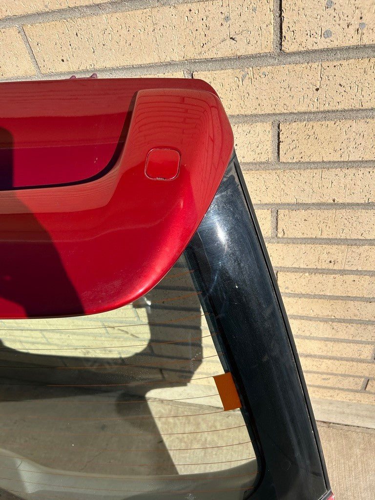 2005 Subaru Impreza WRX Wagon Hatch Trunk Liftgate Glass Spoiler Red Assembly