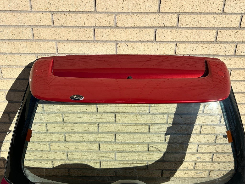 2005 Subaru Impreza WRX Wagon Hatch Trunk Liftgate Glass Spoiler Red Assembly