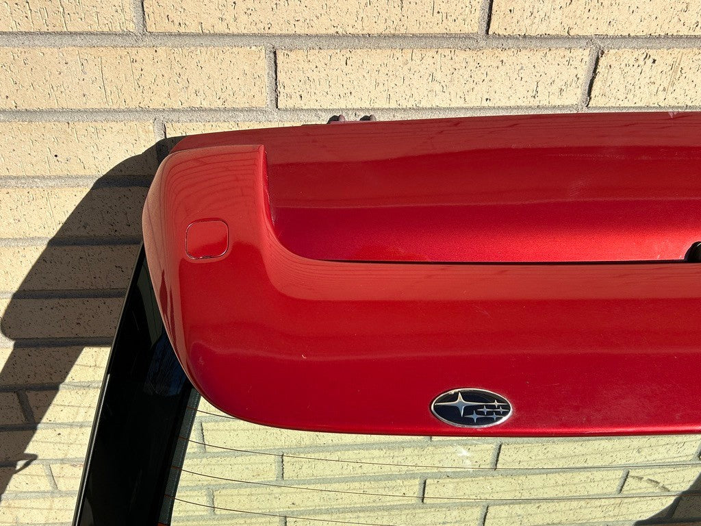 2005 Subaru Impreza WRX Wagon Hatch Trunk Liftgate Glass Spoiler Red Assembly