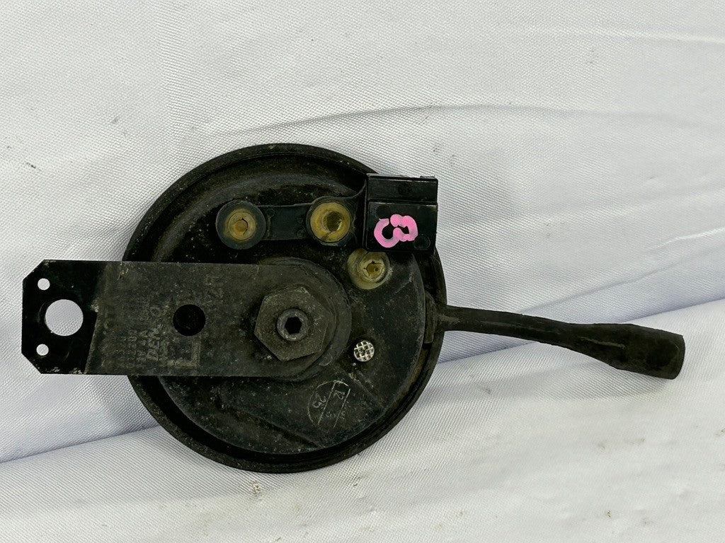 1996-2002 Toyota 4Runner Low Pitched Low Tone Note Horn OEM