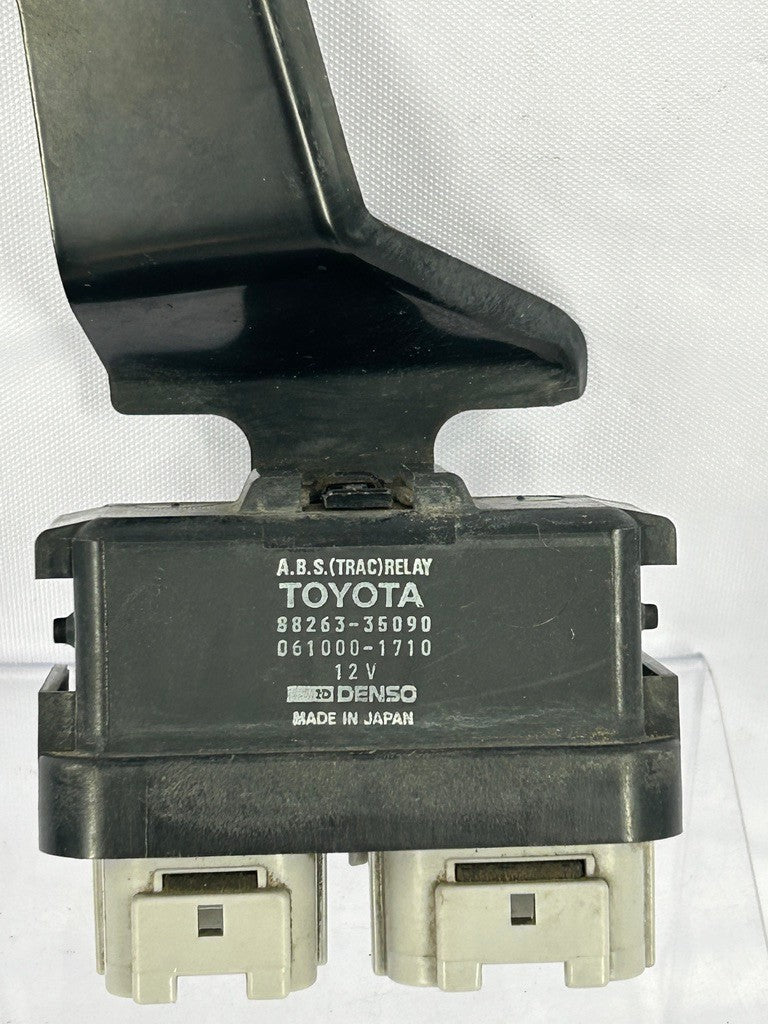 1996-2000 Toyota 4Runner ABS Relay 8826335090 OEM