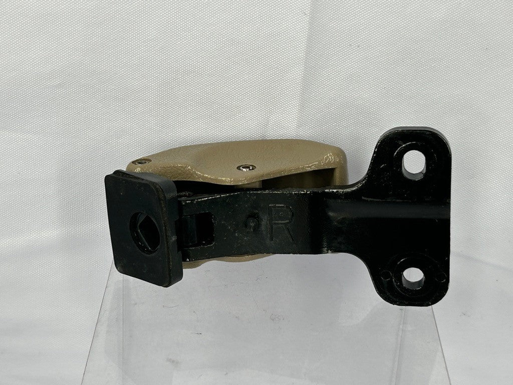 2000-2006 Toyota Tundra Pickup Truck Right Quarter Window Buckle Latch Lock